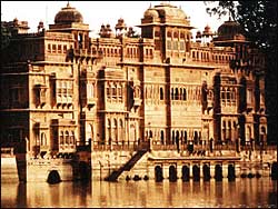 Gajner Palace