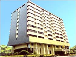 Fariyas Hotel